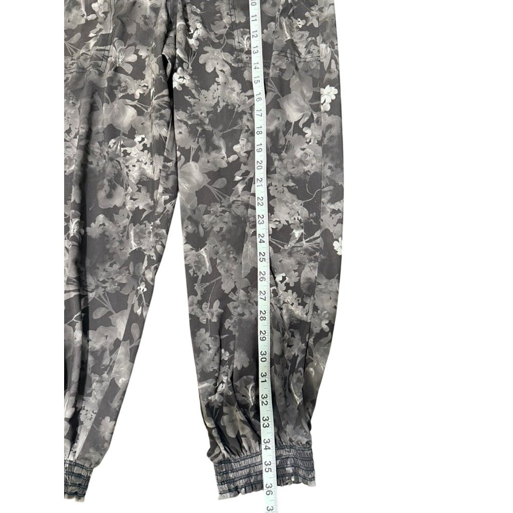 Athleta Womens Savannah Floral Jogger Pants Gray Lightweight 8 Petite - Picture 7 of 9